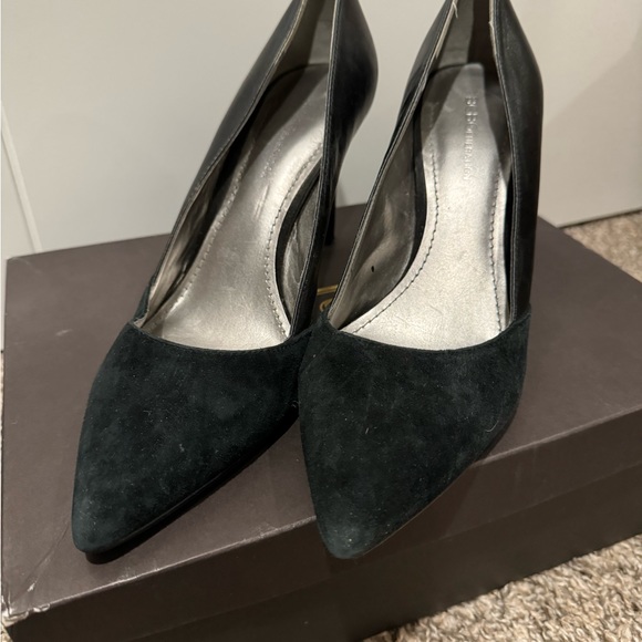 BCBG suede heels - Picture 2 of 5
